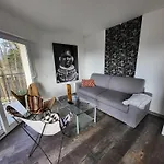 Des 2 Caps 4*