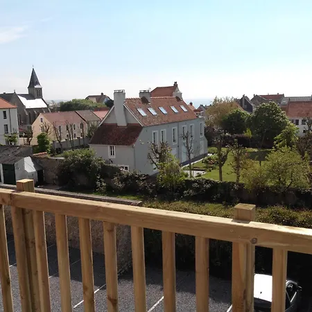 Des 2 Caps דירה 4*