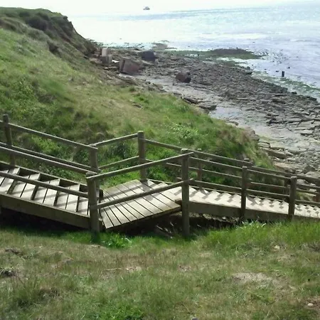 Des 2 Caps 4* אמבלטוסה